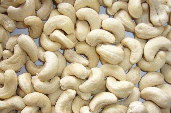 2 Cashew Nuts